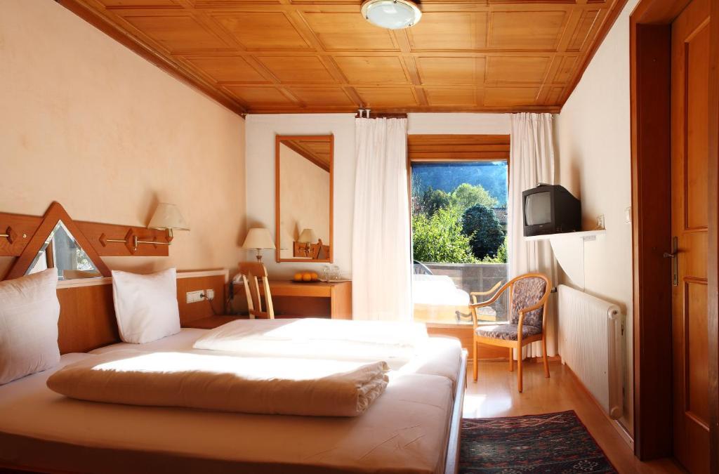 Double Room,11597920:JPEG